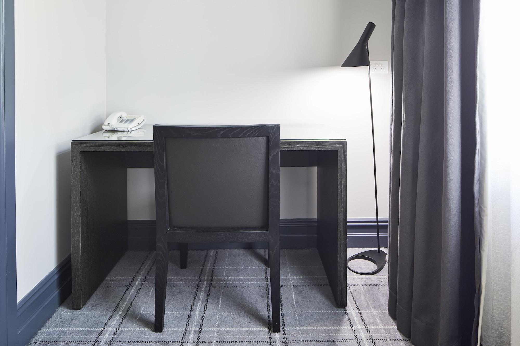 Brassey Hotel - Managed By Doma Hotels Canberra Esterno foto