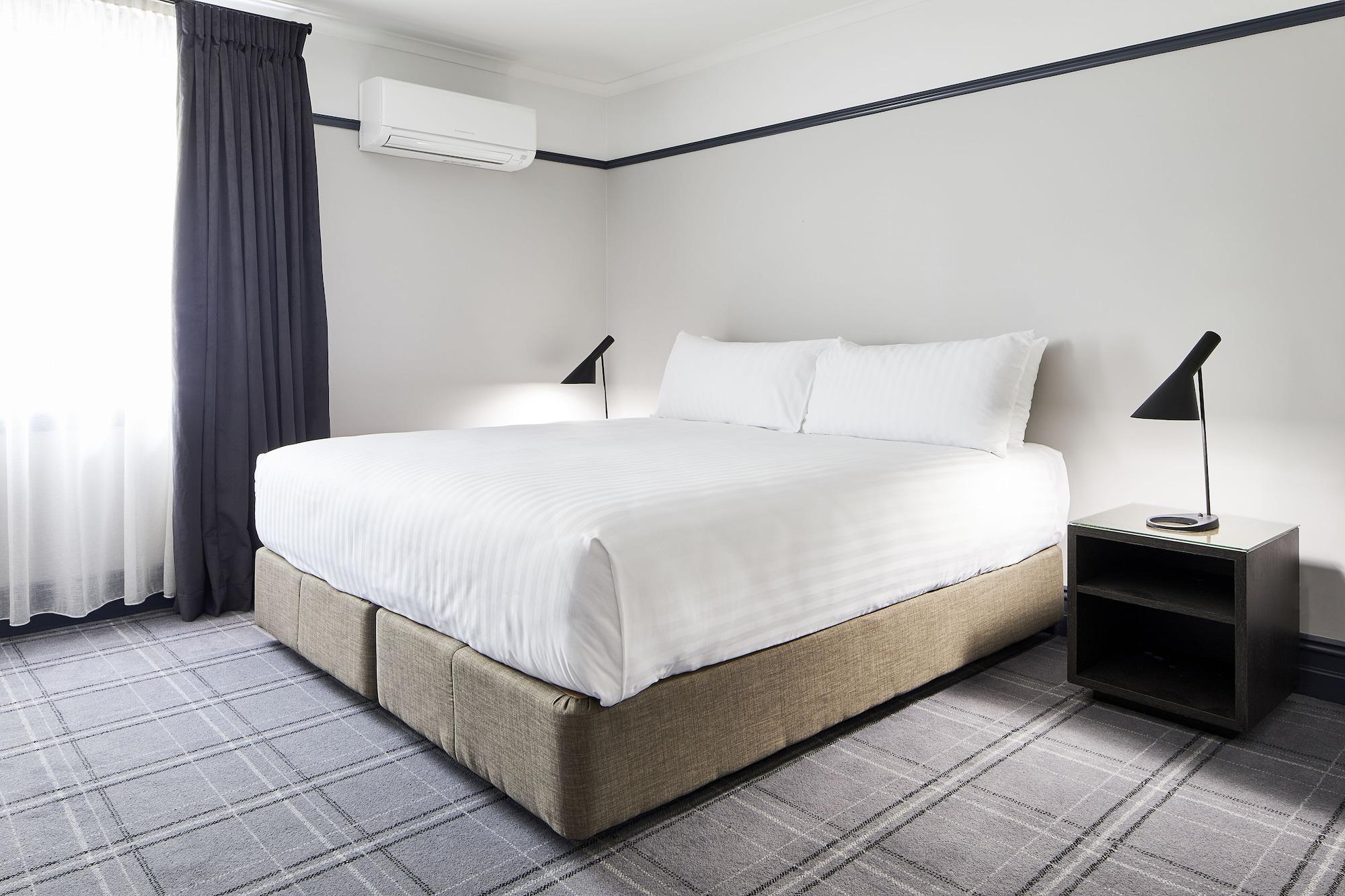 Brassey Hotel - Managed By Doma Hotels Canberra Esterno foto