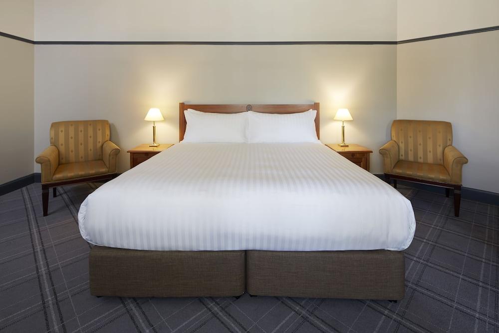 Brassey Hotel - Managed By Doma Hotels Canberra Esterno foto
