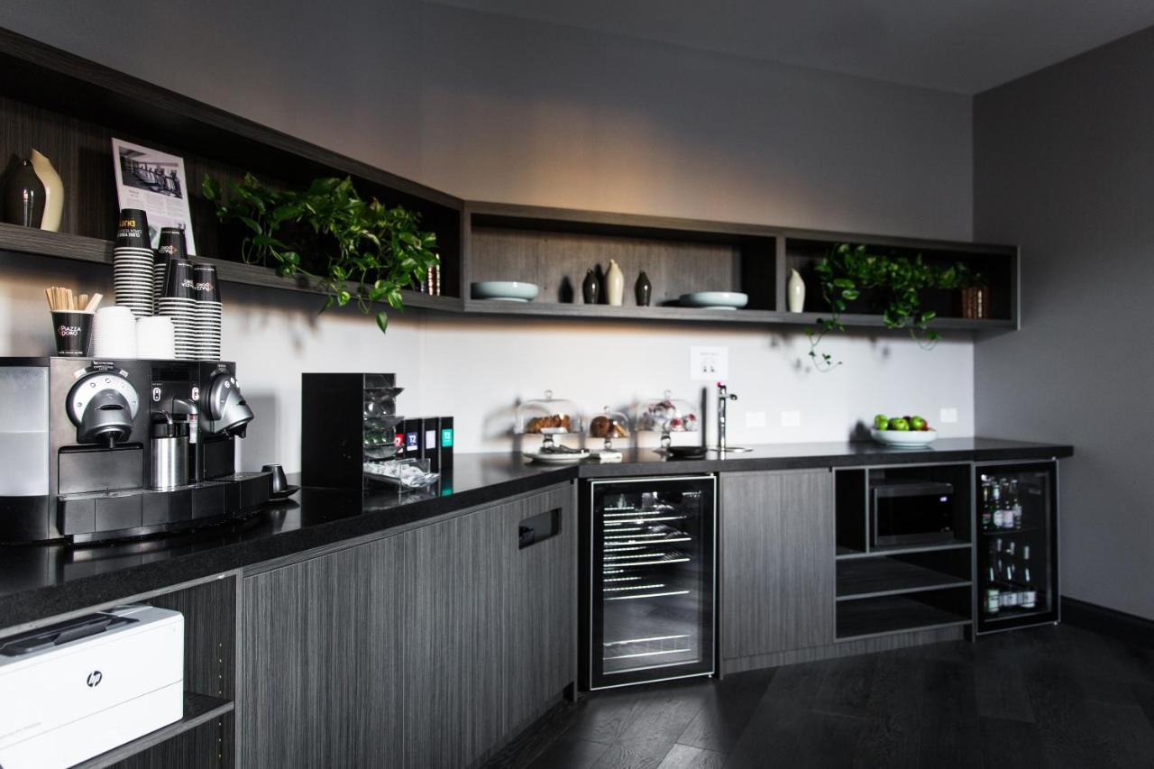 Brassey Hotel - Managed By Doma Hotels Canberra Esterno foto